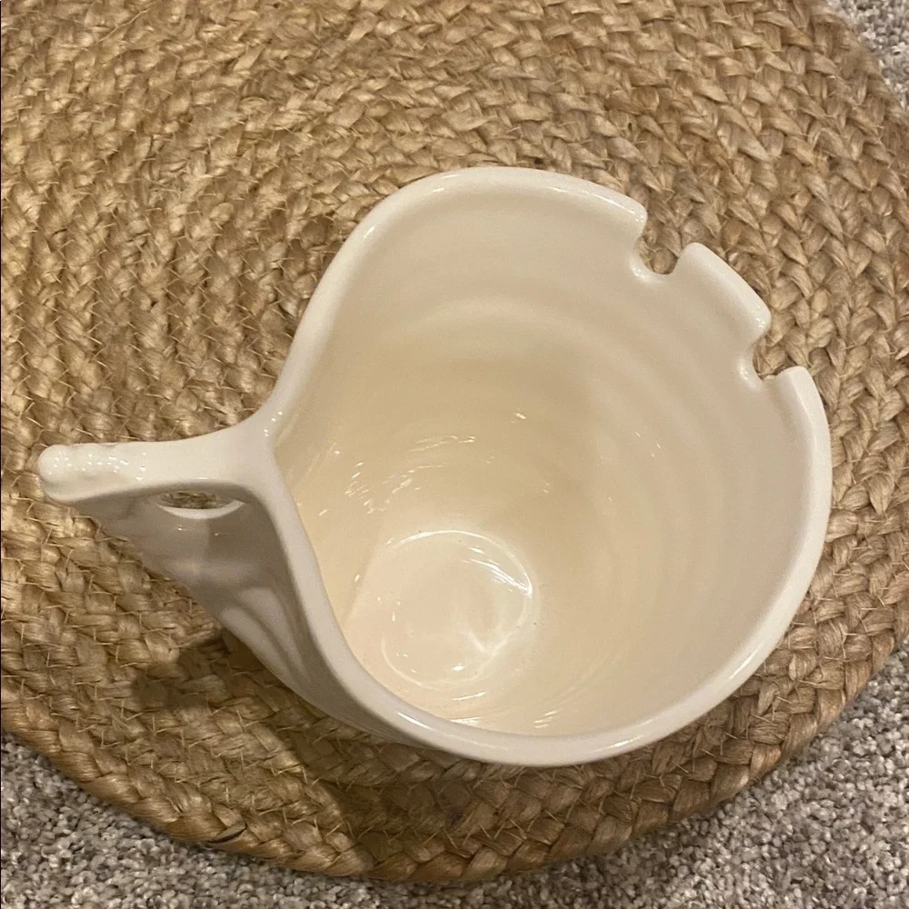 Elan Beehive Udon or Ramen Ceramic Bowl. Off White.
